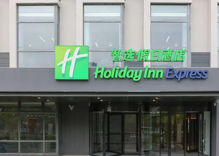 Holiday Inn Express Shanghai Pudong Airport By Ihg