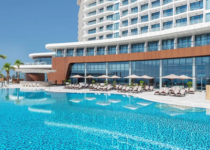 Hampton By Hilton Marjan Island