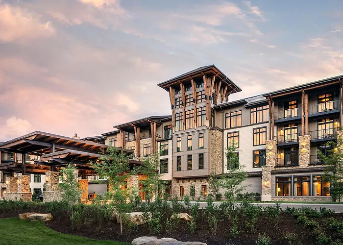 Cloudland At Mclemore Resort Lookout Mountain, Curio By Hilton