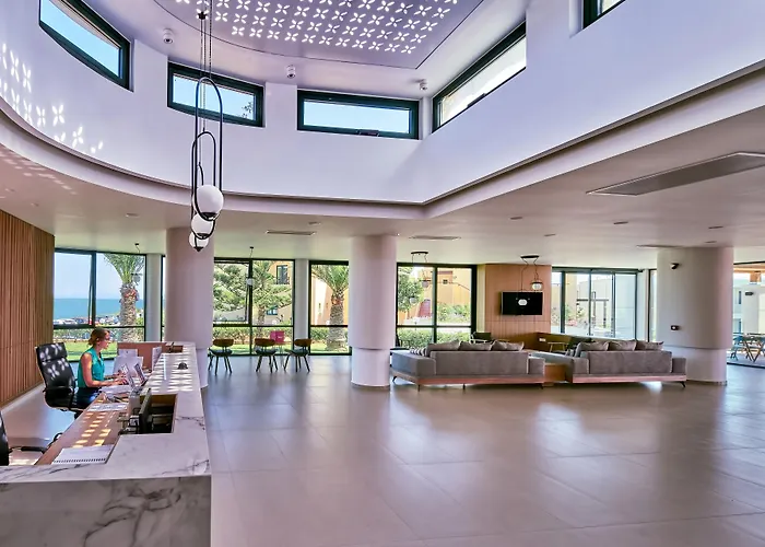Silver Beach Hotel & Apartments