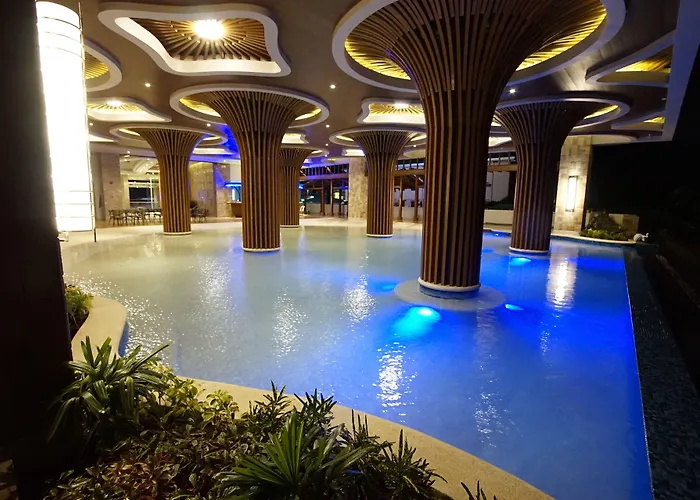 Central Park Reef Resort