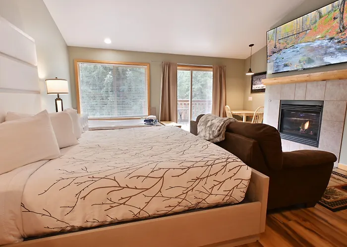 Stonebrook Resort - Adults Only