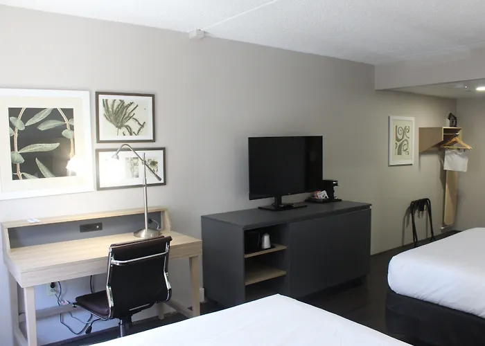 Country Inn & Suites By Radisson, Dunbar - Charleston