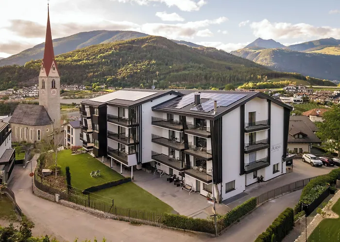 Laurena Aparthotel Natz-Schabs