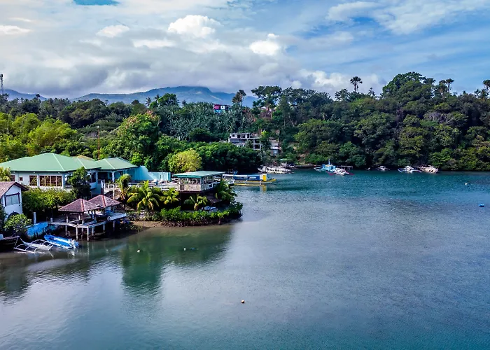 Edgewater Dive & Spa Resort