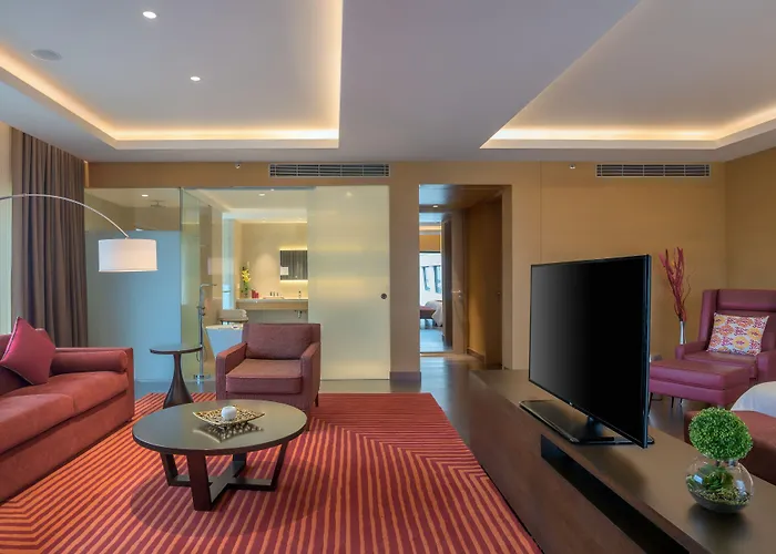 Feathers- A Radha Hotel, Chennai
