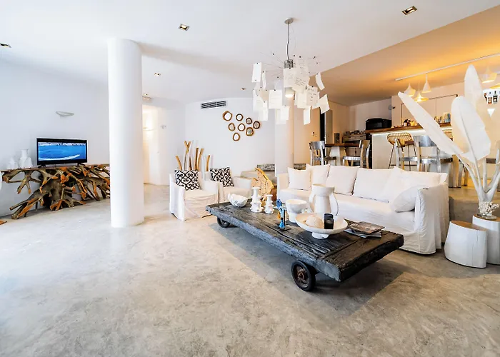 Blue Sand Boutique Hotel & Suites