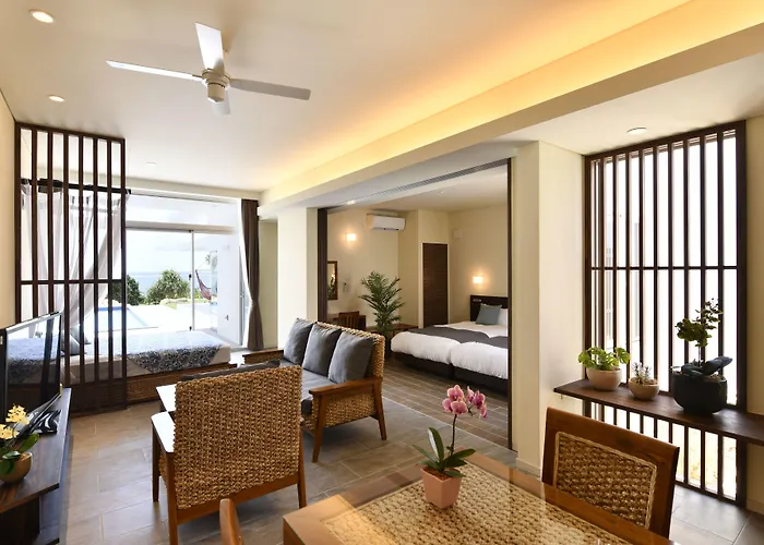 Feliz Villa Suite Miyakojima Ueno