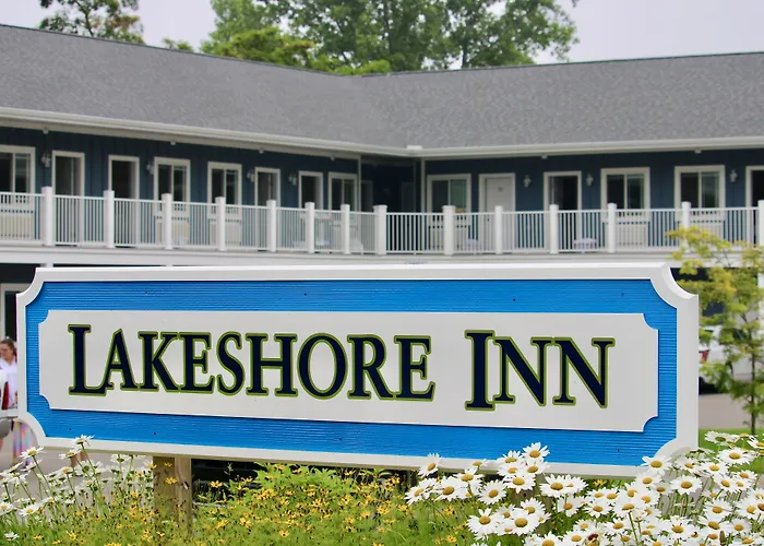 Empire Lakeshore Inn
