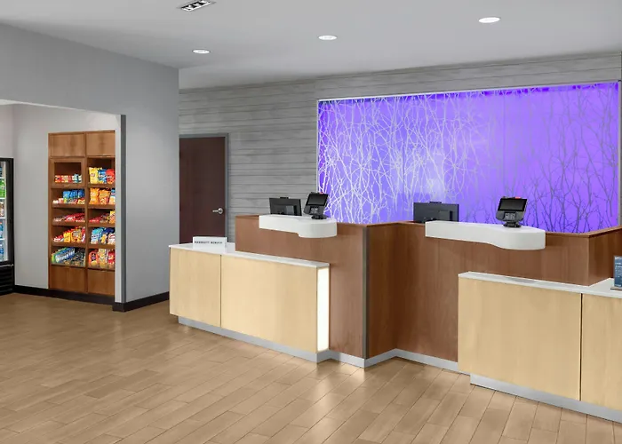 Fairfield Inn And Suites By Marriott Calhoun