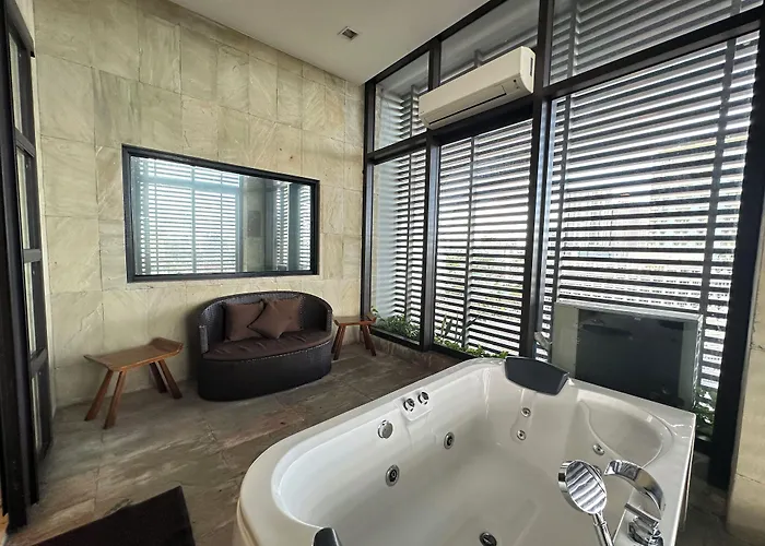 Luxent Hotel