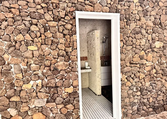Orator Hotel