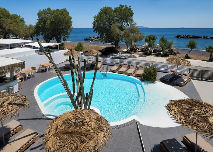 Nissia Beach Apartments&Suites