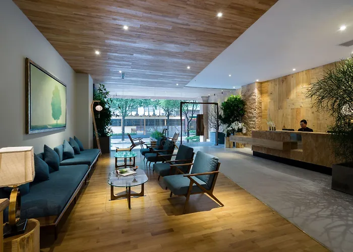 Silverland Yen Hotel