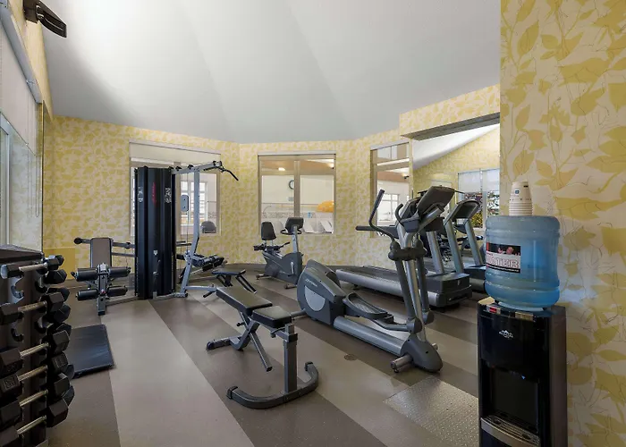 Best Western Sunrise Inn & Suites