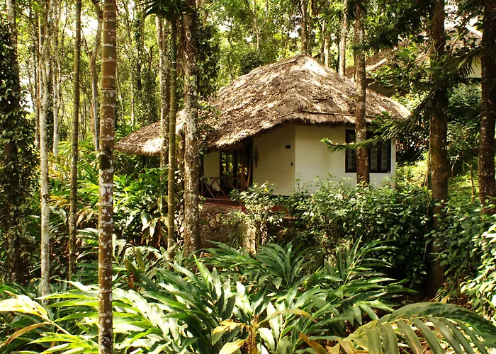 Amritara Shalimar Spice Garden Resort & Spa