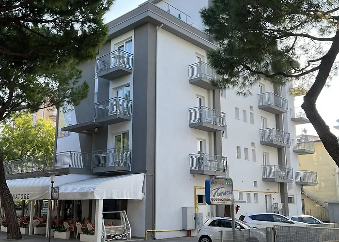 Hotel Trovatore