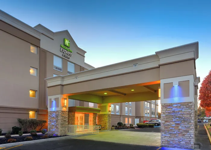 Holiday Inn Express & Suites West Long Branch - Eatontown By Ihg