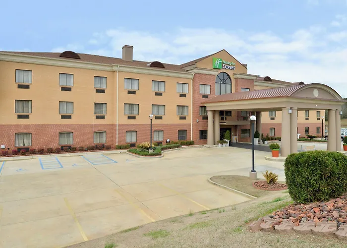 Holiday Inn Express Clanton