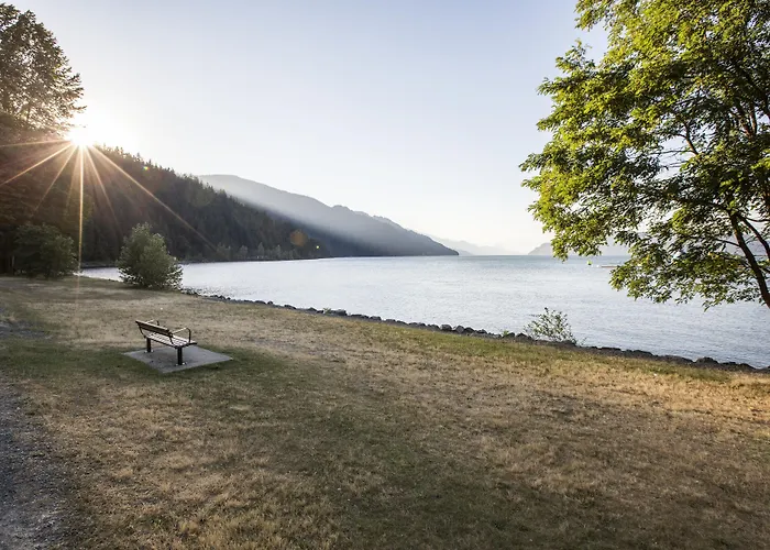 Harrison Hot Springs Resort & Spa