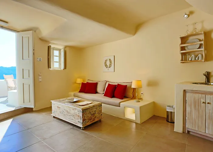 Oia Mare Villas (Adults Only)