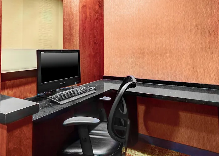 Fairfield By Marriott Inn & Suites Anniston Oxford