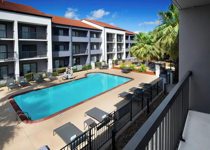 Courtyard By Marriott San Antonio Downtown