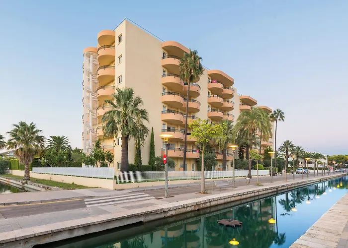 Alcudia Beach Apartments