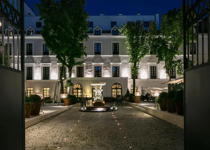 Palacio De Los Duques, A Gran Melia Hotel - The Leading Hotels Of The World