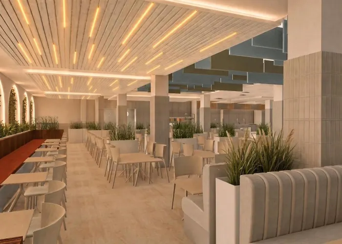 Invisa Hotel Club Cala Blanca