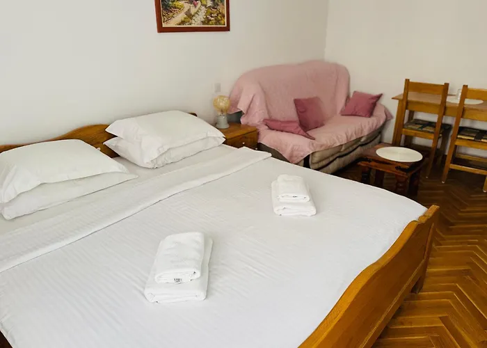 Hotel Sanja Former Oliva