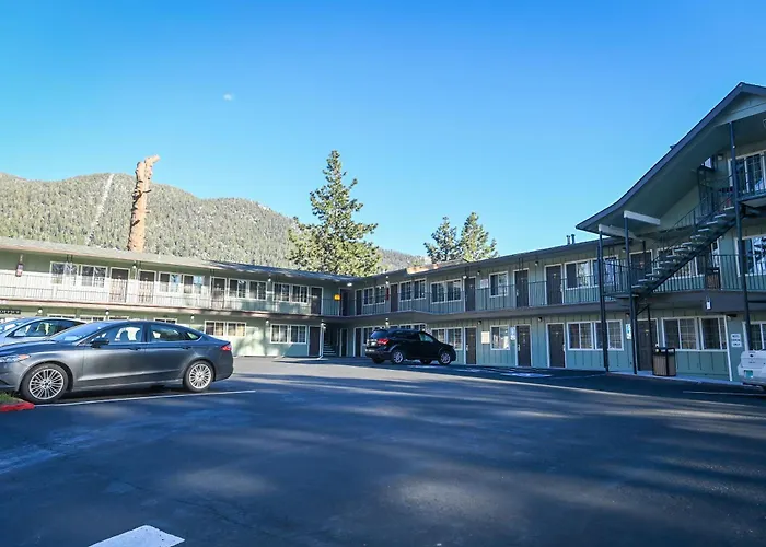 Budget Inn At The Heavenly Gondola