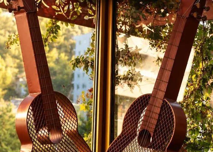 2 Kitarrat Boutique Hotel & Spa