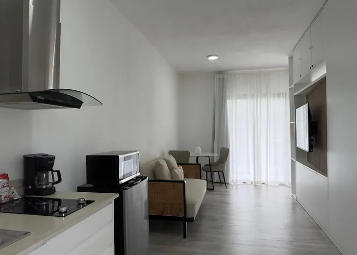 Tracadero Beach Club & Holidays Rentals