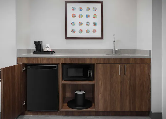 Hampton Inn & Suites Naples South