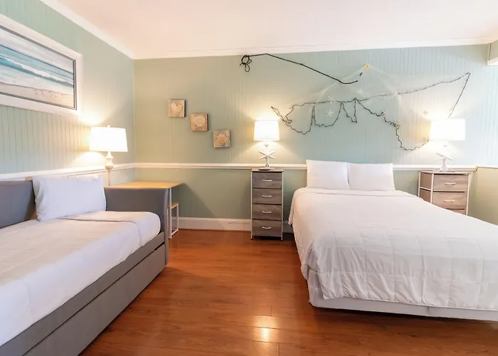 Palm Suites Trademark Collection By Wyndham