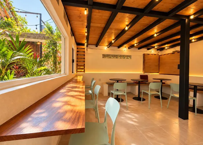 La Redonda Surf Hostel Sayulita