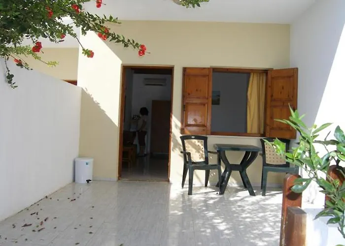 Zorbas Rooms