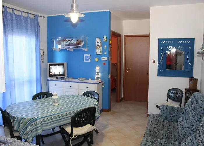 Casina Carina Carina