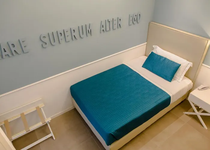 Hotel Ambassador