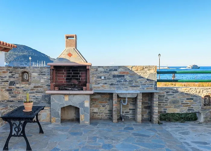 Antonios Skopelos Studios Apartments