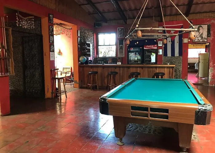 Hotel & Bar La Guitarra