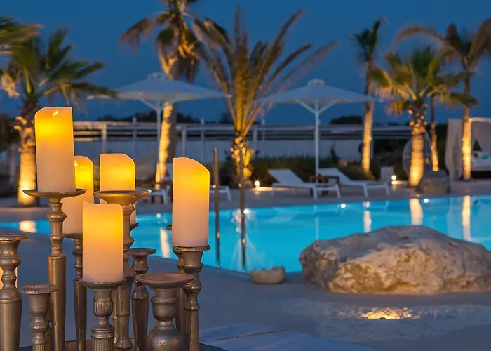 White Pearls-Adults Only Luxury Suites
