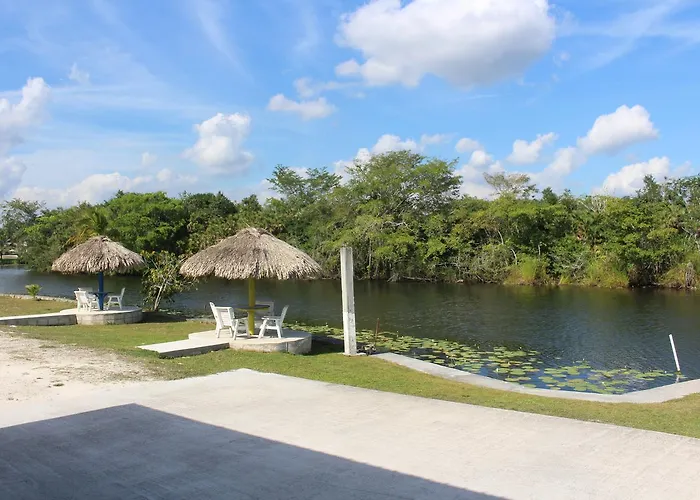 Lamanai Riverside Retreat