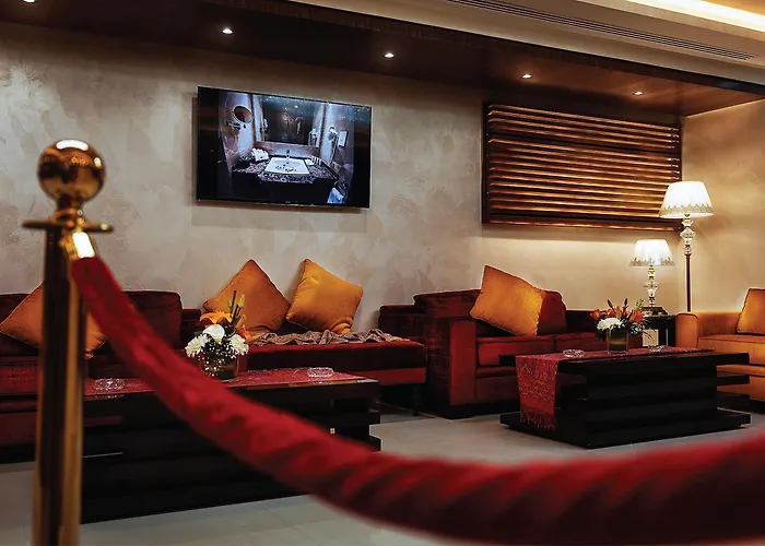 Seven Roses Hotel