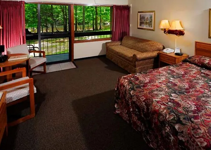Pipestem Resort State Park