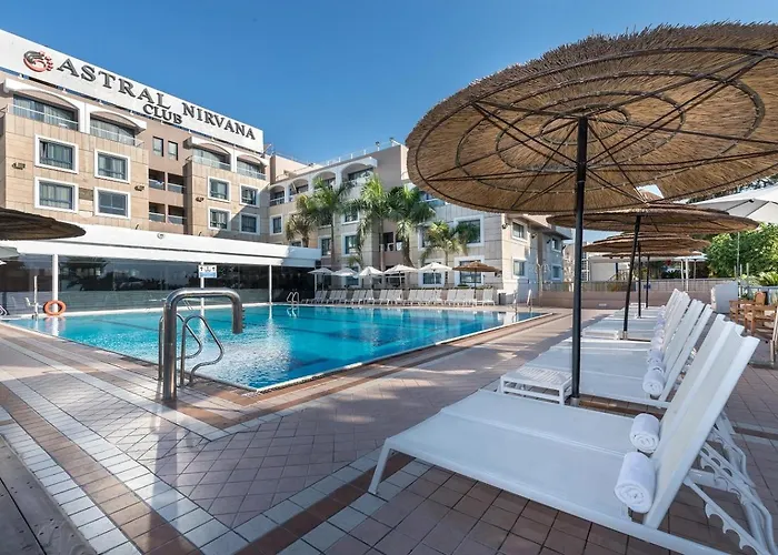 Hotel Astral Nirvana Club