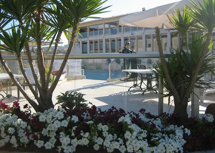 Nomi Suites Marina Herzelia