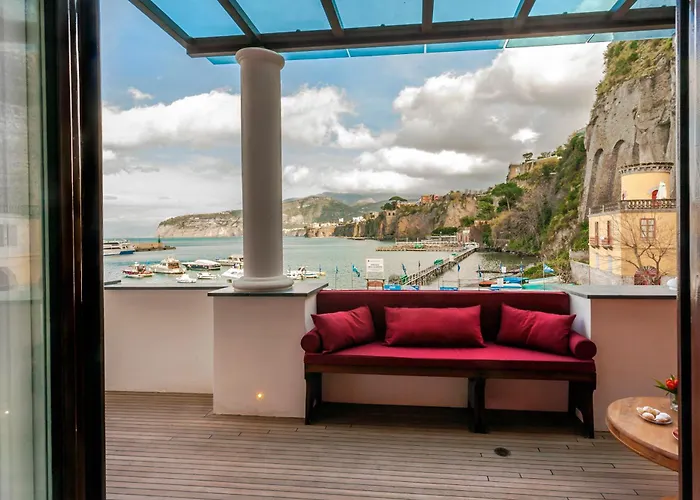 Yacht Club Capo Cervo Suites B&B
