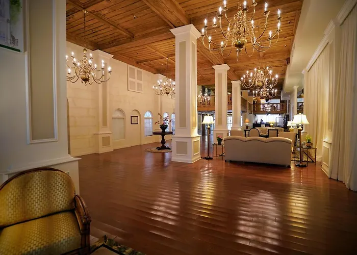 Renovated Studio In The Heart Of Palm Beach - Free Parking, Security Box